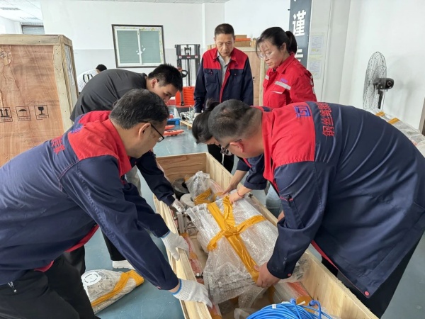 破暑前行，全員沖刺，鑄就泰斯特新速度！